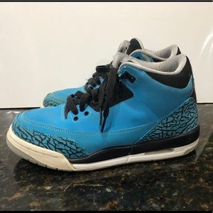 Youth size 6 Jordan 3